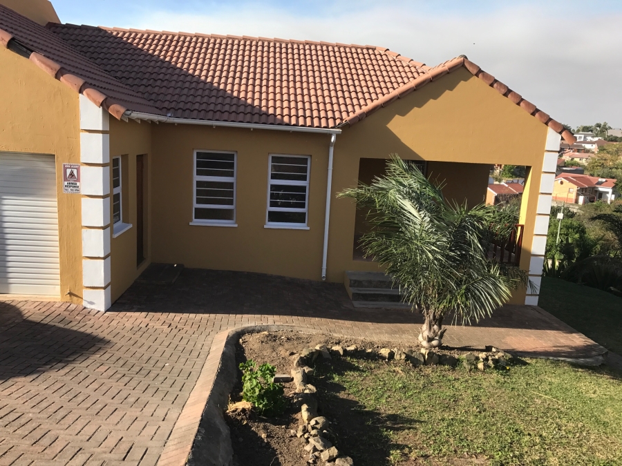 3 Bedroom Property for Sale in Beacon Bay North Eastern Cape